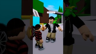 Don’t feed the toddler HOT DOGS .. #brookhaven #roblox