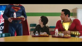 Thunder Shazam: Cậu bé này có xuất thân mạnh mẽ và được hai nhân vật lớn trong DC ủng hộ