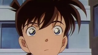 Khoảnh khắc nhục nhã của Kudo Shinichi