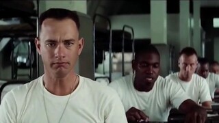 Diketahui bahwa Tom Hanks tidak memiliki film yang buruk, Forrest Gump sedang berputar, Saving Priva