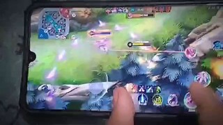 one handed gusion😯