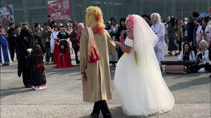 2025.1.19 Demon Slayer crew, Iguro Obane & Kanroji Mitsuri, wedding, cosplay, Chengdu World Line Com