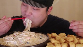 Krim spaghetti dengan susu goreng, siaran~! [ASMR]