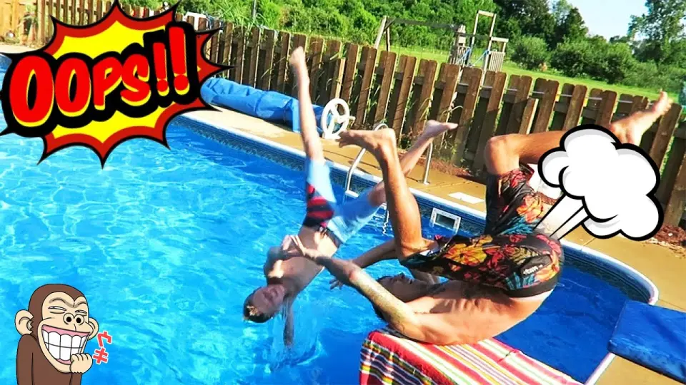 Unexpected Embarrassing and Funny Fails with water Moments - Funny Videos  2021 - Funny Pets Moments - Bilibili