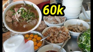 Sài Gòn se lạnh đi ăn bát Phở Hoàng hơn 15 năm ấm bụng