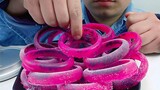 [Food][ASMR]Eating frozen dragon fruit rings