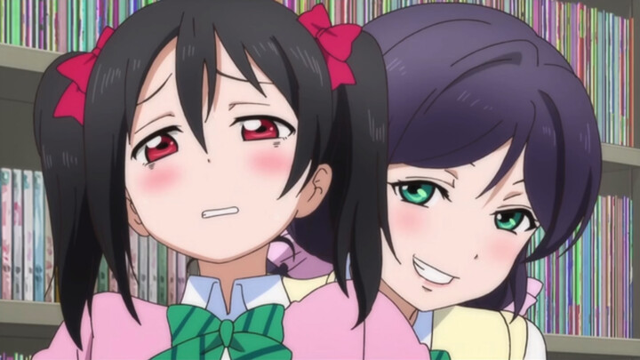 Potongan adegan "Love Live!"