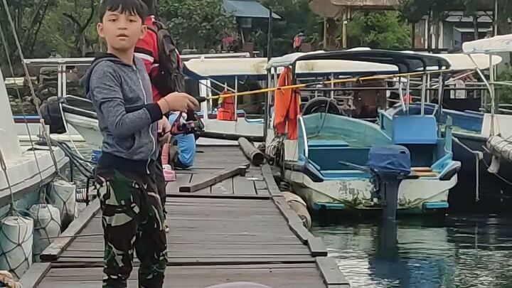 mirip siapa