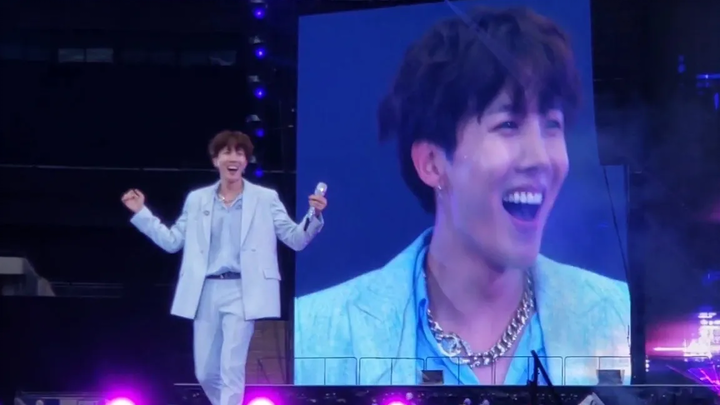 วันที่ 2 - 190602 Just Dance J-Hope @ BTS Speak Yourself Wembley Stadium London คอนเสิร์ต Fancam