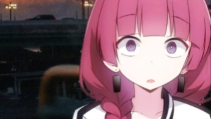 "Eh...permisi...di mana tempat ini?"