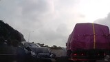 Car Crash, Shocking video...