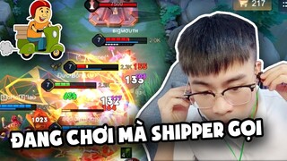 Đang chơi game mà shipper gọi lấy hàng và sự tha hóa khi có ý định chơi roblox