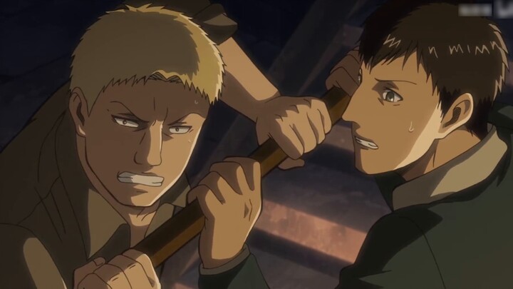 [Anime]Reiner Braun proposes marriage everywhere