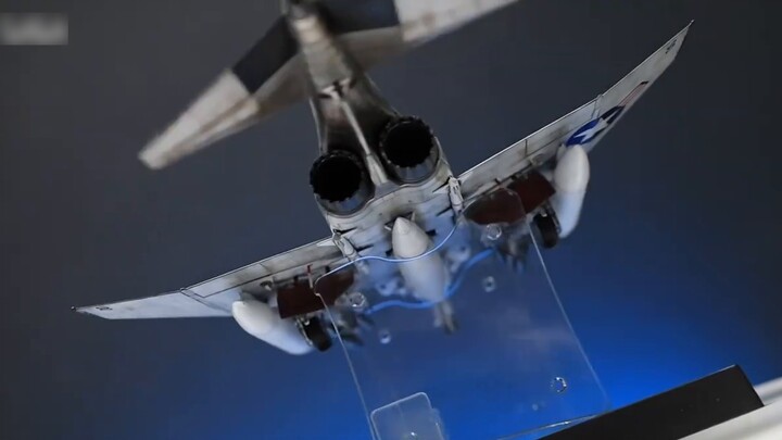 Good news for vegetarians! ADM 1/72 F-4J Phantom fighter jet review without glue and color separatio