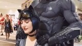 [DC Costume] แคทวูแมนกำลังเพลิดเพลินกับการนวดจากแบทแมน!