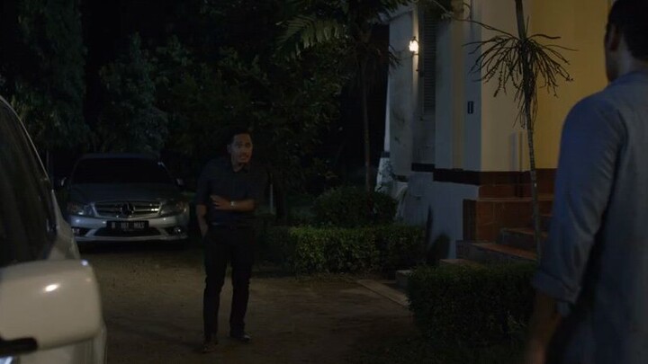 FILM HOROR INDONESIA/RATU ILMU HITAM.