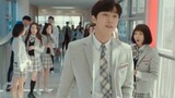 A Weak High School Student Exchanges His Body With a Gangster