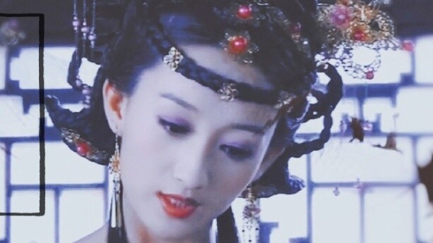 [Zhang Yan] Dengan gaun pengantinnya terbentang sejauh sepuluh mil dan siap untuk dinikahkan, dia me