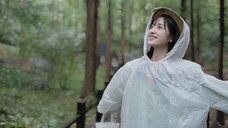 ตกใจมาก ตอนที่ Shen Yue อยู่ในวิทยาลัย เธอได้เข้าร่วมโฆษณาผ้าอนามัยและได้รับรางวัลที่ 2 จากโฆษณาผ้าอ