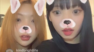 Minji & Zuu playing instagram filter ✨