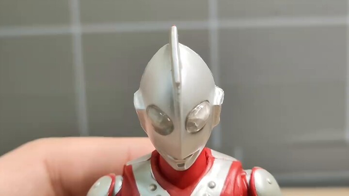 Tidak terlalu banyak miniatur? Bagaimana dengan SHF Ultraman Zoffie versi KO domestik di usia 70-an?