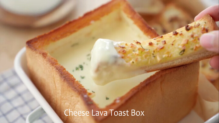 Toast Lava Keju + Toast Bawang Putih