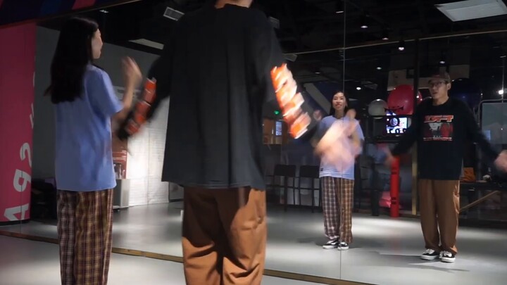 [Li Xiaoyou & LeoZ] Super detailed explanation of the basic element of hip-hop, bounce