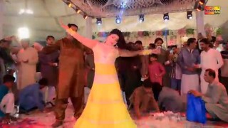 Koi_Mangsi_Ta_Dil_Na_Desan___Mehak_Malik___Dance_Performance___Shaheen_Studio_20