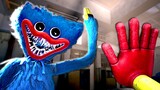AN EVIL TOY IS COMING AFTER ME! - Poppy Playtime Gameplay