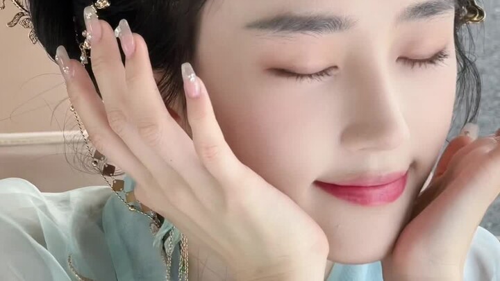 เด็กชายในสมัยโบราณทำให้ผิวขาวได้อย่างไร?