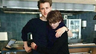 [Skam] Please, the script of this play is collected in a museum in Norway