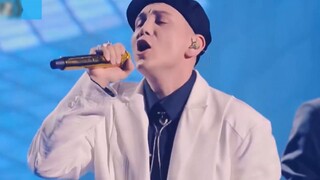 "Thất bại" lớn nhất của giới rap: lặp lại lời bài hát đoạt chức vô địch nhưng lại đứng chót bảng tro