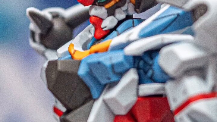 Bandai HG GQuuuuuuX physical display