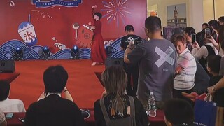 [Ci dari Liancheng｜"Pemuda berbaju merah, tiga ribu lentera terang, diberkati oleh pejabat surgawi, 