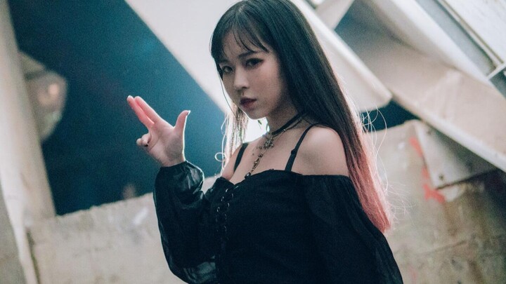 【Kayiko】—gashina—Apakah kamu benar-benar gila?