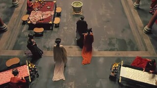 两大影后对手戏，简单几句话就把女人间的拈酸吃醋表演的淋漓尽致