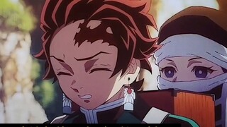 Dimanakah desa pembuat pedang di Kimetsu no Yaiba akhirnya datang ke sini setelah melewati banyak li