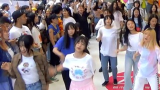 [EXO song dance challenge] The latest interactive support session random dance Chengdu Chunxi Road Z