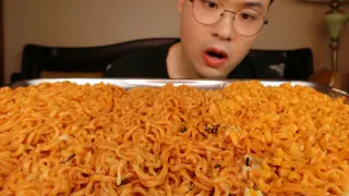 Super Hot Hot Chicken Noodle Challenge