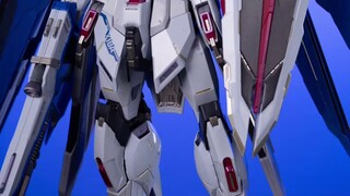 Saat Anda membeli banyak mesin protagonis Gundam