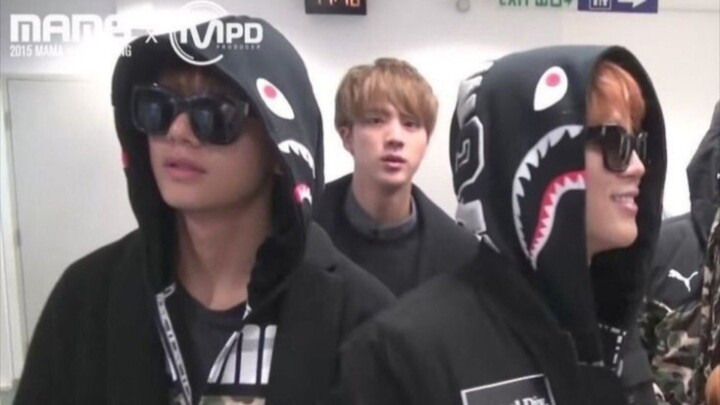 BTS 방탄소년단 MNET ASIAN MUSIC AWARDS 2015 - BACKSTAGE