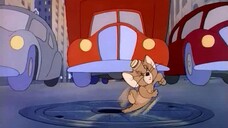 019   Mouse in Manhattan [1945]