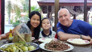 ผัดกระเพราเนื้อจานใหญ่หนุ่มๆหิวจัด Yummy Stir Fry Beef Garlic Basil