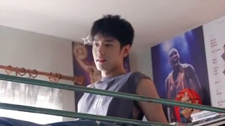 [Xiao Zhan] 230902 Nắng thiêu đốt ở bên tôi: Giọt ngẫu nhiên của vlog thể hình Shengyang