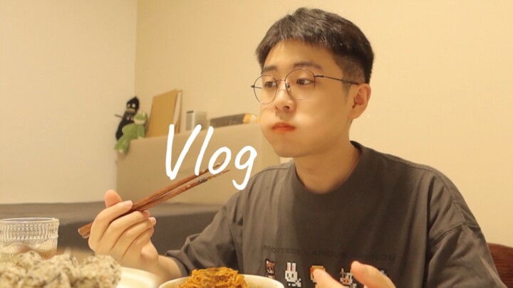 Vlog Xiao Tang｜Makan bola nasi rumput laut dan mie kalkun tanpa henti, satu hari lagi minum minuman 
