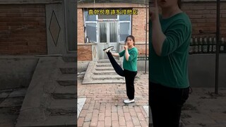 Best Funny Videos,  New Chinese Funny Video try not to laugh #short #Funny #Comedy