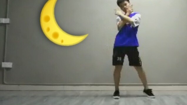 Versi pria dari "Moon Police" milik Rocket Girls 101