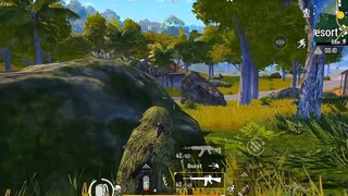 PUBG Mobile - So Sánh Burst Mode Của M16A4 Và M762 _ Thanh Niên Chưa Kịp Loot Th