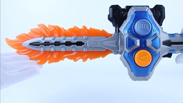 Kamen Rider Ex-Aid DX Gashacon Pedang Suci Gashacon Seri Bersenjata Berani [Waktu Bermain Miso]