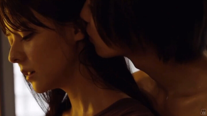 [The male protagonist and the pregnant woman play! ]! Refresh the new high of Japanese drama kiss sc